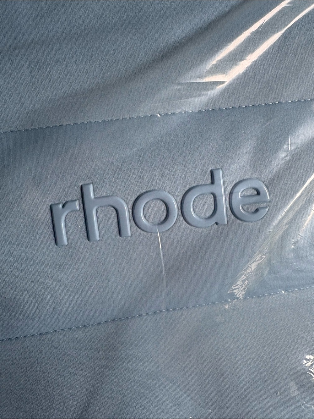 Rhode Sugarberry Blue MECCA Exclusive Oversized Bubble Bag - Picture 2 of 4